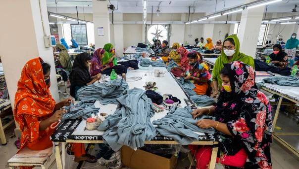1º de Mayo en Pandemia: Bangladesh abre las fábricas de ropa «si»o «si» –  Profesionales por el Bien Común – PBC